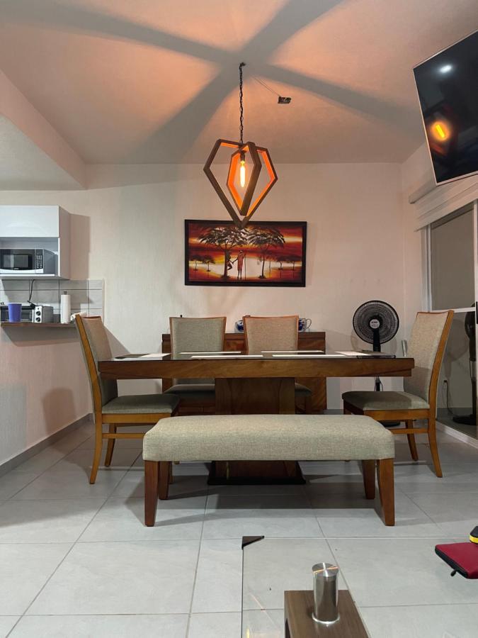 Casa Comoda Con Piscina Naranjo Esterno foto
